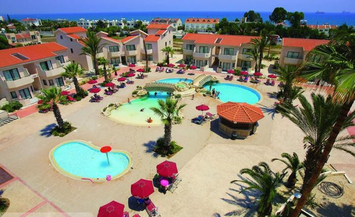 Crown Resort Henipa 3